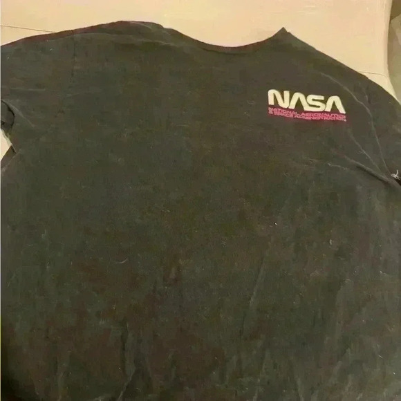 Zumiez Hyper Space Astronaut Shirt Skater Style - Picture 3 of 3